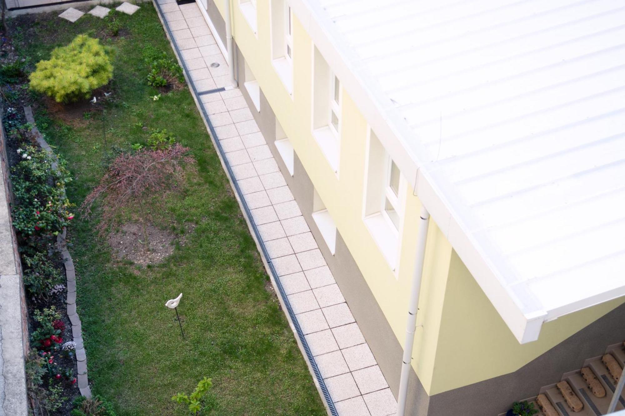 Kiwi Apartment Вена Экстерьер фото